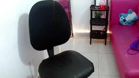 Shawny carson online show from 18, 4, 2026