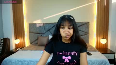 Shay Miller online show from 26, 4, 2026