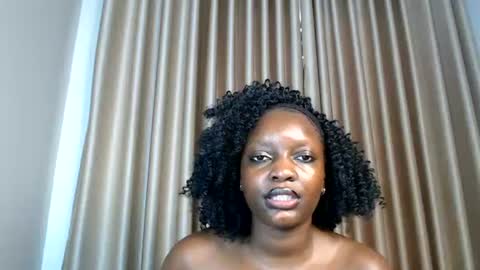 Snapshot of shayne_akinyi chatting on 18, 6, 2026 Shayne online show from 18, 6, 2026