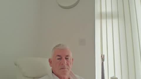 she52 online show from 14, 5, 2026