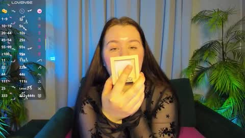 Snapshot of shedar_pretty chatting on 3, 10, 2025 Shedar online show from 3, 10, 2025