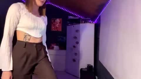 sheilaoverson online show from 14, 4, 2026