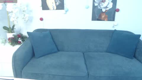 Snapshot of sheilaryan chatting on 6, 1, 2025 Sheila GMT 2 Tuesday Wednesday Friday Saturday Sunday- 8 5 online show from 6, 1, 2025