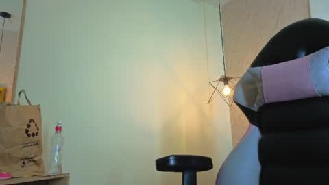 sheilly_brown online show from 11, 7, 2026