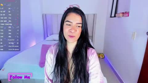 Danna   online show from 8, 10, 2025