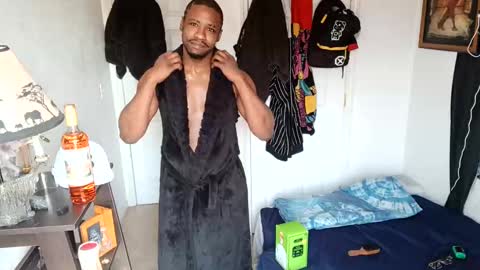 Snapshot of shelbycrazy chatting on 3, 3, 2025 King-shelb online show from 3, 3, 2025