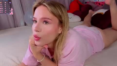 Lina online show from 22, 7, 2026