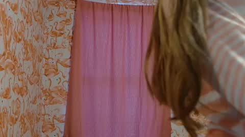 Erika online show from 28, 10, 2025