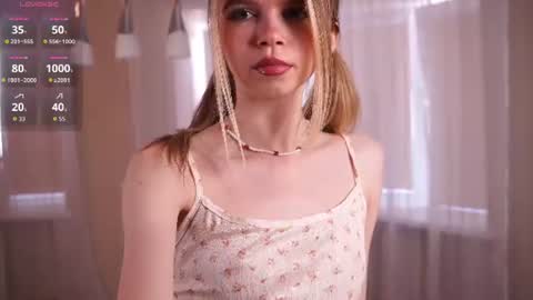 Snapshot of shelleyborom chatting on 23, 6, 2026 Sofia online show from 23, 6, 2026