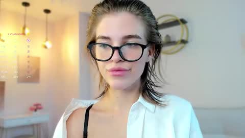 Alex online show from 11, 9, 2025