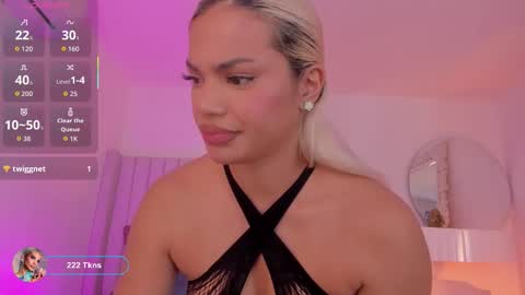 shelynna_azzul online show from 13, 12, 2025