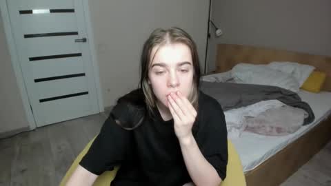 ShelyMoon online show from 31, 12, 2024