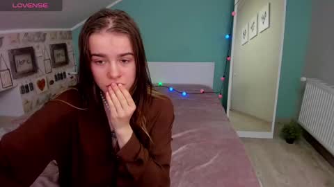 ShelyMoon online show from 18, 2, 2025