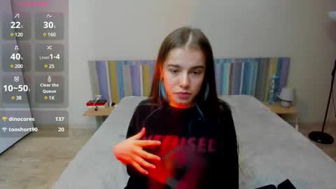 ShelyMoon online show from 7, 3, 2025