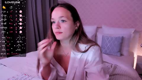 Snapshot of sherill_brill chatting on 8, 12, 2024 Sheril online show from 8, 12, 2024