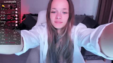 Snapshot of sherill_brill chatting on 15, 12, 2024 Sheril online show from 15, 12, 2024