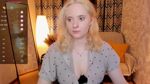 Hello guys my name is Aemilia online show from 31, 1, 2025