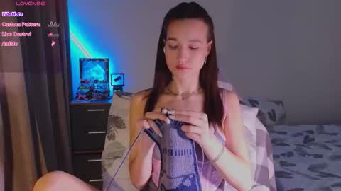 Snapshot of shey1i chatting on 12, 11, 2025 Sheyli online show from 12, 11, 2025