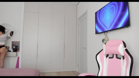 Shineel online show from 25, 9, 2025