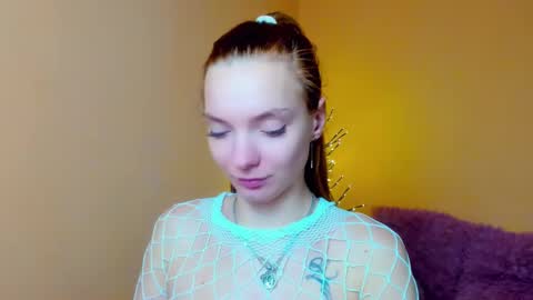 Snapshot of shinelikea_diamond chatting on 4, 2, 2026 Alexis online show from 4, 2, 2026