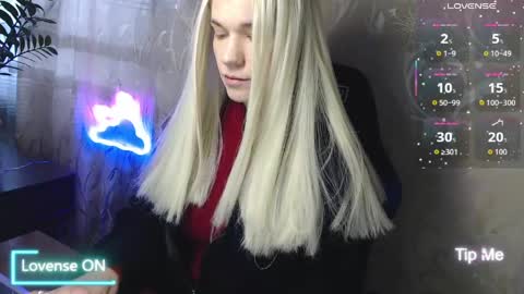 Victoria online show from 25, 4, 2026