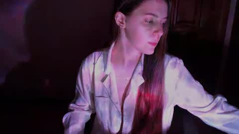 shiraha___rafieru online show from 22, 7, 2026
