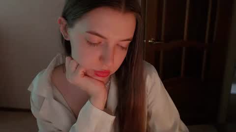 shiraha___rafieru online show from 2, 8, 2026