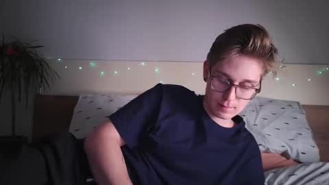 Snapshot of shirizo chatting on 8, 1, 2026 Matthew online show from 8, 1, 2026