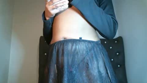 Shi-ro online show from 10, 11, 2025