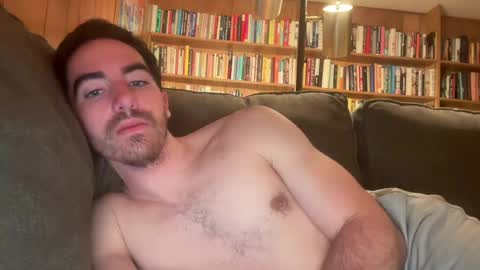 shirtlesshunk15 online show from 14, 6, 2026