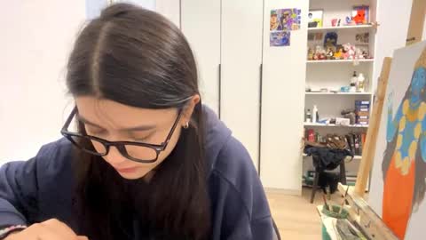 Marie online show from 12, 4, 2026