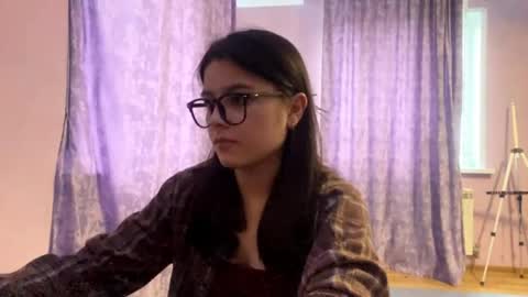 Marie online show from 28, 4, 2026