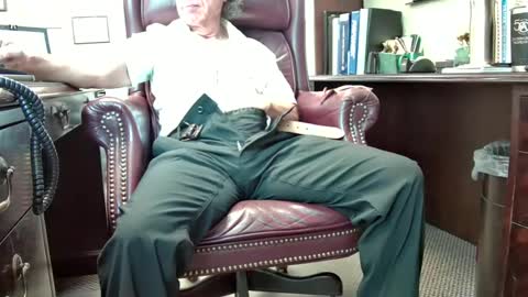 nikolas send dm for an appointment online show from 29, 6, 2026