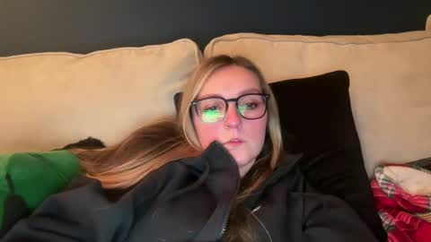 short sweetpea online show from 22, 1, 2025