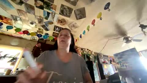 shorty920505 online show from 15, 5, 2026