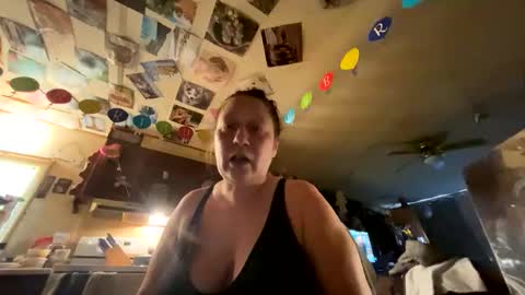 shorty920505 online show from 29, 5, 2026