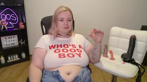 Snapshot of showmebbw chatting on 30, 5, 2026 Mimi online show from 30, 5, 2026