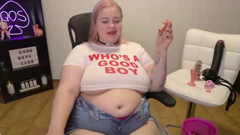 Snapshot of showmebbw chatting on 12, 6, 2026 Mimi online show from 12, 6, 2026