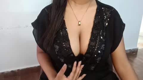Snapshot of shreya_0 chatting on 9, 3, 2026 shreya_0 online show from 9, 3, 2026