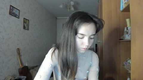 Snapshot of shtuchka2000 chatting on 2, 12, 2025 shtuchka2000 online show from 2, 12, 2025