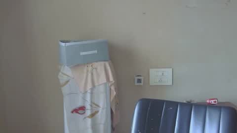 shubhamkhandelwal123 online show from 1, 10, 2025