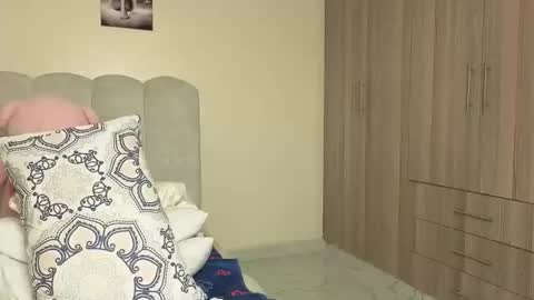 EVA online show from 26, 4, 2026