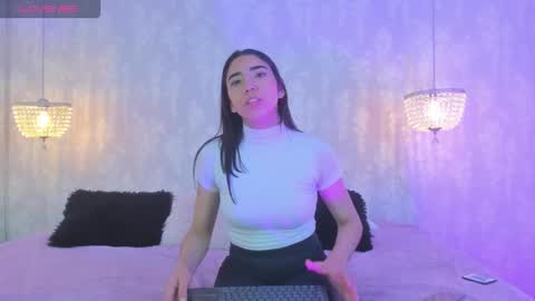 ZUMY ANGELS online show from 2, 12, 2025