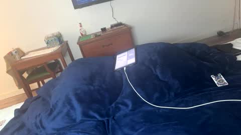 shurthingxx online show from 28, 1, 2025