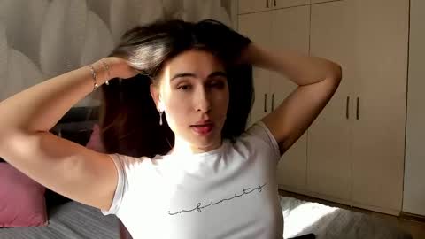 Mika online show from 28, 4, 2026