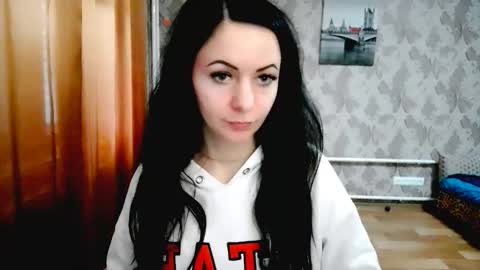 Snapshot of shy_cat_candy chatting on 4, 11, 2025 shy_cat_candy online show from 4, 11, 2025