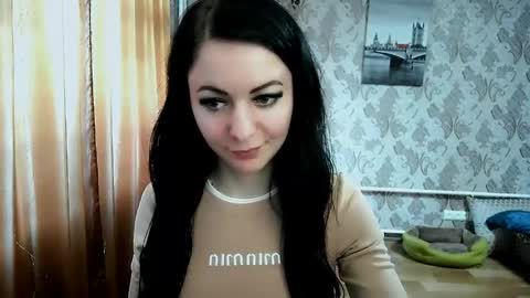 shy_cat_candy online show from 28, 4, 2026