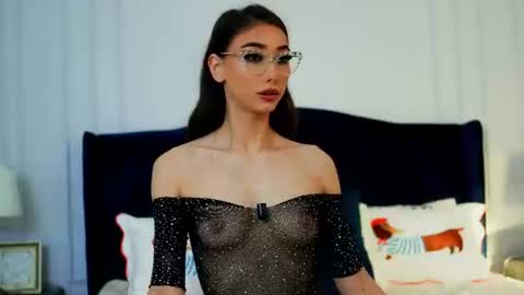 Snapshot of shy_eveline chatting on 23, 6, 2026 shy_eveline online show from 23, 6, 2026