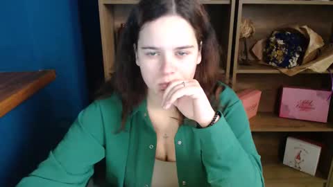 Snapshot of shy_lil chatting on 12, 10, 2025 shy_lil online show from 12, 10, 2025