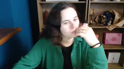 Snapshot of shy_lil chatting on 16, 10, 2025 shy_lil online show from 16, 10, 2025
